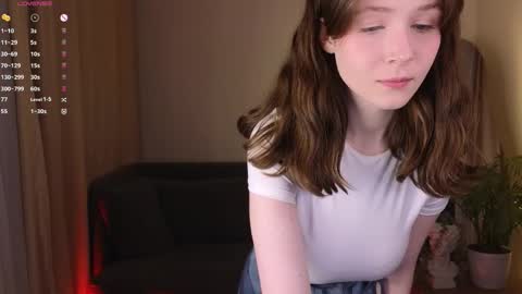 Snapshot of mskionny chatting on 8, 4, 2026 Alice online show from 8, 4, 2026