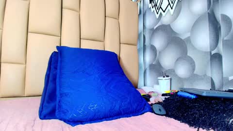 Snapshot of mss_samy chatting on 1, 10, 2025 MARIA ANTONELLA 3 online show from 1, 10, 2025