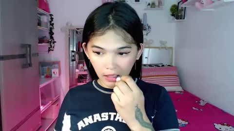 Snapshot of mstefany chatting on 6, 10, 2025 tefany online show from 6, 10, 2025