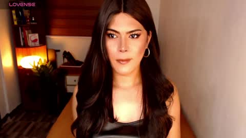 Snapshot of msveeyxo1 chatting on 27, 5, 2026 Veey online show from 27, 5, 2026