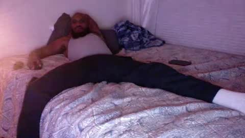 Snapshot of mt_visuals chatting on 30, 12, 2024 mt visuals online show from 30, 12, 2024