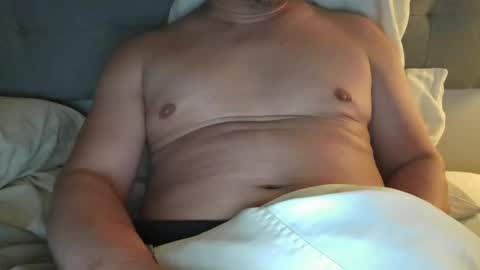 Snapshot of mtman5 chatting on 18, 1, 2025 mtman5 online show from 18, 1, 2025