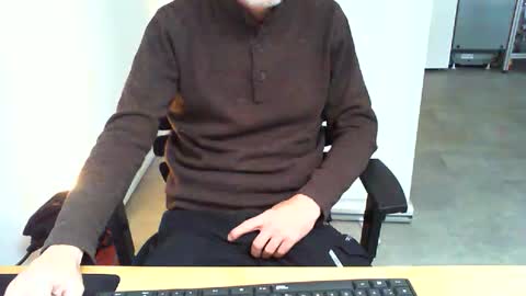 Snapshot of mucfag chatting on 10, 1, 2026 mucfag online show from 10, 1, 2026