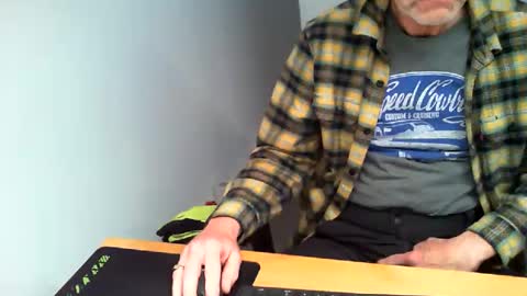 Snapshot of mucfag chatting on 23, 3, 2026 mucfag online show from 23, 3, 2026