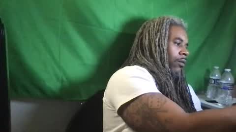 Snapshot of mufasa520 chatting on 24, 4, 2026 Mufasa520 online show from 24, 4, 2026