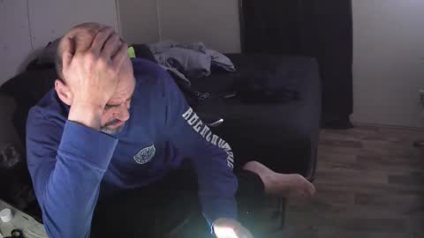 Muffdiver online show from 24, 2, 2026