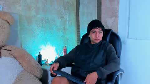 Snapshot of muichiro_tokito1 chatting on 22, 12, 2024 muichiro tokito1 online show from 22, 12, 2024