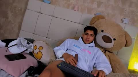 Snapshot of muichiro_tokito1 chatting on 23, 12, 2024 muichiro tokito1 online show from 23, 12, 2024