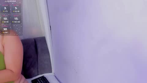 Snapshot of mulan_queen chatting on 14, 1, 2026 Mulan online show from 14, 1, 2026