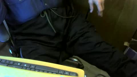 Snapshot of muller520 chatting on 12, 5, 2026 muller520 online show from 12, 5, 2026
