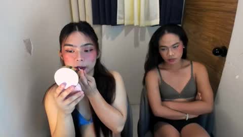 Snapshot of multicummer_devi chatting on 17, 5, 2026 multicummer_devi online show from 17, 5, 2026