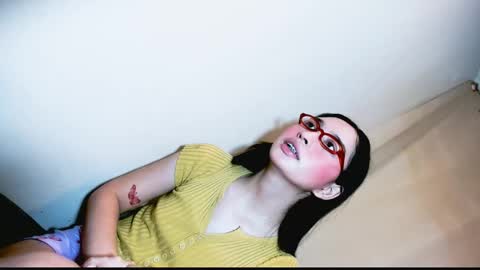 Snapshot of multicummer_kitty chatting on 11, 4, 2026 multicummer_kitty online show from 11, 4, 2026