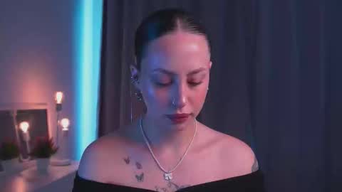 Snapshot of multifruiti chatting on 17, 9, 2025 Kira online show from 17, 9, 2025