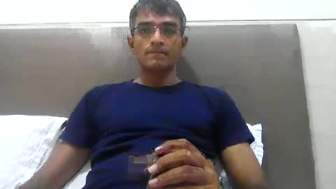 Snapshot of mumbaimonster8inch chatting on 21, 6, 2026 rajesh engineer online show from 21, 6, 2026