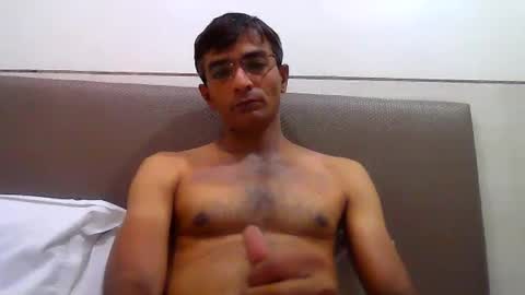 Snapshot of mumbaimonster8inch chatting on 15, 7, 2026 rajesh engineer online show from 15, 7, 2026