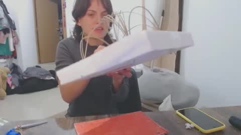   online show from 14, 12, 2024