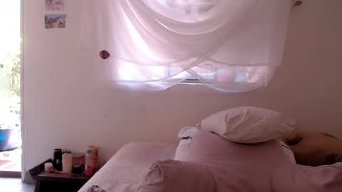 Snapshot of munchi_ chatting on 1, 4, 2026 online show from 1, 4, 2026