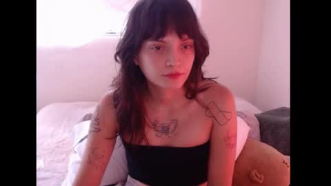 Snapshot of munchi_ chatting on 7, 4, 2026 online show from 7, 4, 2026