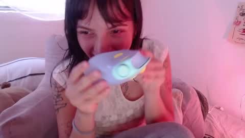Snapshot of munchi_ chatting on 22, 4, 2026 online show from 22, 4, 2026