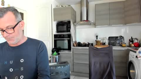 LOVELY JULIA  Peter DAY online show from 26, 2, 2026