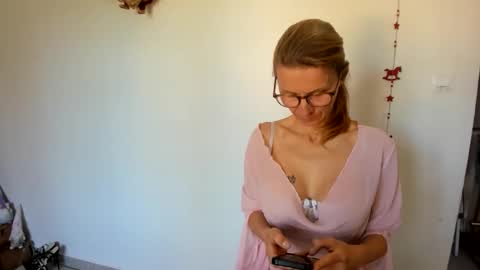 LOVELY JULIA  Peter DAY online show from 26, 3, 2026