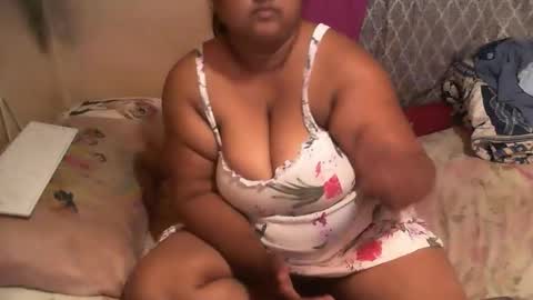 Snapshot of munniegalz1 chatting on 17, 2, 2026 your angel online show from 17, 2, 2026