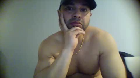 Snapshot of muscle794 chatting on 23, 2, 2026 Cool Traveler online show from 23, 2, 2026