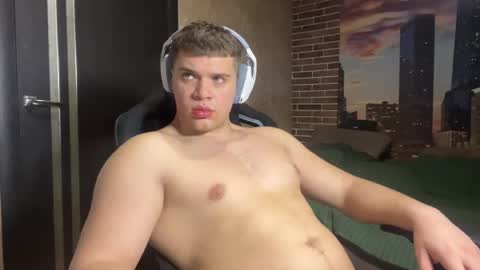 Snapshot of musclephantom chatting on 20, 4, 2026 Egor online show from 20, 4, 2026
