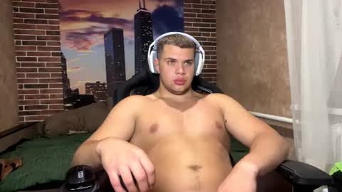 Snapshot of musclephantom chatting on 15, 6, 2026 Egor online show from 15, 6, 2026
