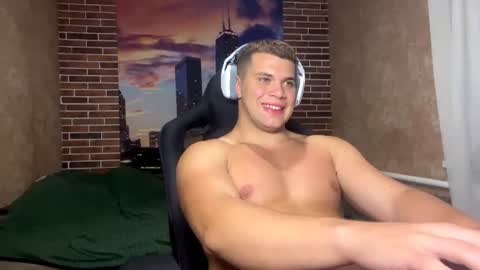 Snapshot of musclephantom chatting on 17, 6, 2026 Egor online show from 17, 6, 2026