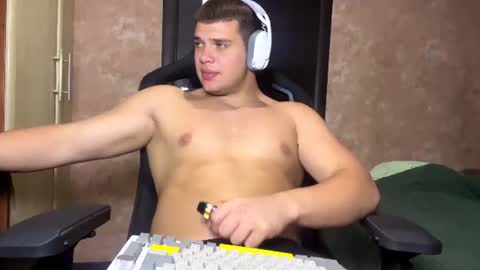 Snapshot of musclephantom chatting on 1, 7, 2026 Egor online show from 1, 7, 2026