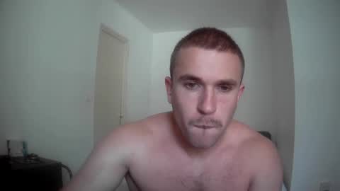 Snapshot of muscleshow00 chatting on 1, 3, 2025 muscleshow00 online show from 1, 3, 2025