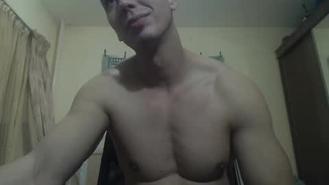 Snapshot of musculargod chatting on 17, 2, 2025 SexyMuscled online show from 17, 2, 2025