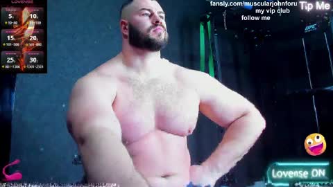 Snapshot of muscularjohnforu chatting on 22, 3, 2026 click icon for peach online show from 22, 3, 2026