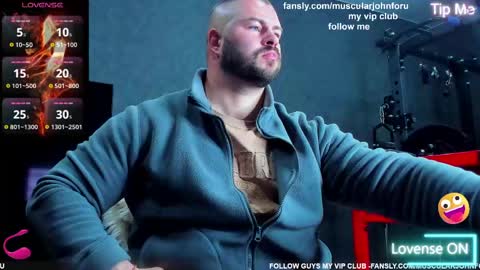 Snapshot of muscularjohnforu chatting on 24, 4, 2026 click icon for peach online show from 24, 4, 2026