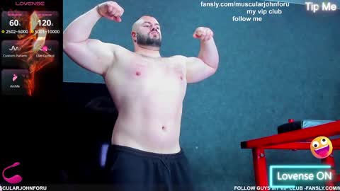 Snapshot of muscularjohnforu chatting on 30, 4, 2026 click icon for peach online show from 30, 4, 2026