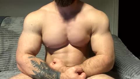 Snapshot of muscularjuggler chatting on 1, 11, 2025 muscularjuggler online show from 1, 11, 2025