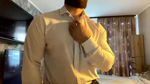 Snapshot of muscularjuggler chatting on 2, 2, 2026 muscularjuggler online show from 2, 2, 2026