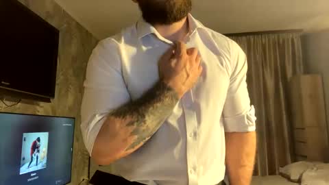 Snapshot of muscularjuggler chatting on 14, 2, 2026 muscularjuggler online show from 14, 2, 2026