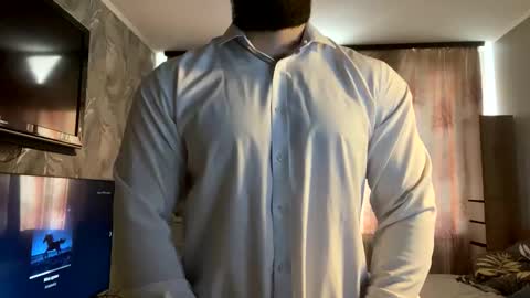 Snapshot of muscularjuggler chatting on 25, 2, 2026 muscularjuggler online show from 25, 2, 2026