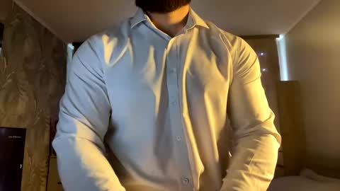 Snapshot of muscularjuggler chatting on 10, 3, 2026 muscularjuggler online show from 10, 3, 2026