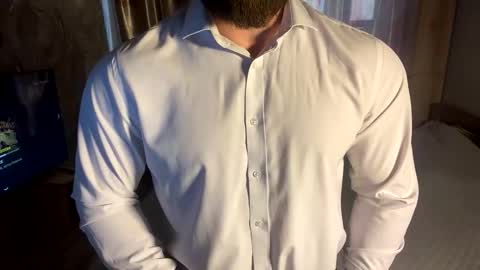 Snapshot of muscularjuggler chatting on 3, 4, 2026 muscularjuggler online show from 3, 4, 2026