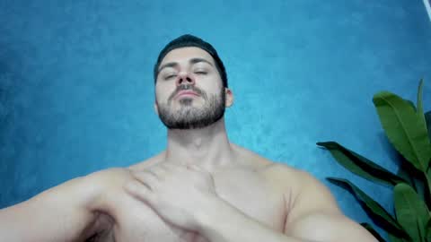 muscularmaster onlyfans online show from 6, 2, 2025