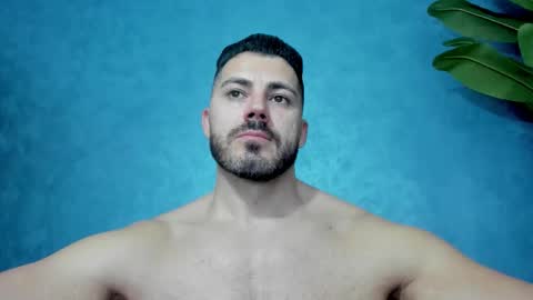 muscularmaster onlyfans online show from 1, 11, 2025