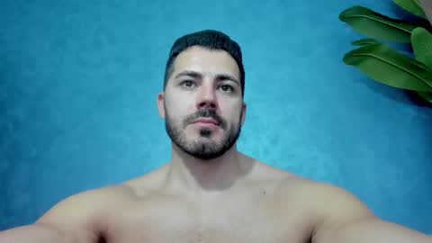 muscularmaster onlyfans online show from 11, 11, 2025