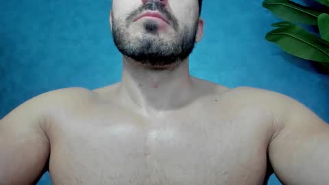 muscularmaster onlyfans online show from 12, 11, 2025