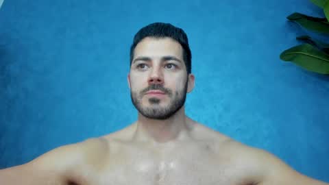 muscularmaster onlyfans online show from 1, 3, 2026