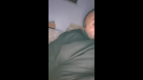 Snapshot of muscularsexybady chatting on 15, 11, 2025 handsome sexy muscular man online show from 15, 11, 2025