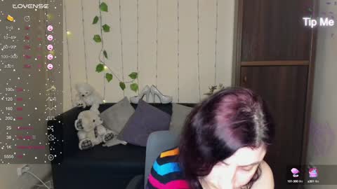 Snapshot of muse_kitty_jenia chatting on 24, 1, 2025 Jenya online show from 24, 1, 2025