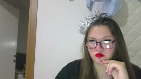 Snapshot of musechic_wild chatting on 3, 4, 2026 musechic_wild online show from 3, 4, 2026